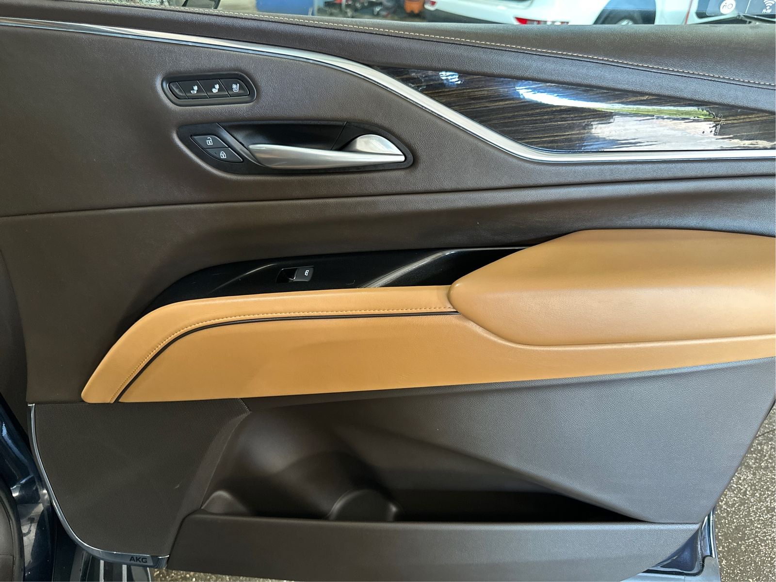 2021 Cadillac Escalade ESV Premium Luxury - Photo 22