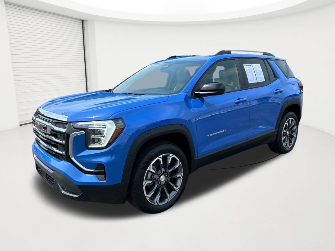 2025 GMC Terrain Elevation AWD's photo