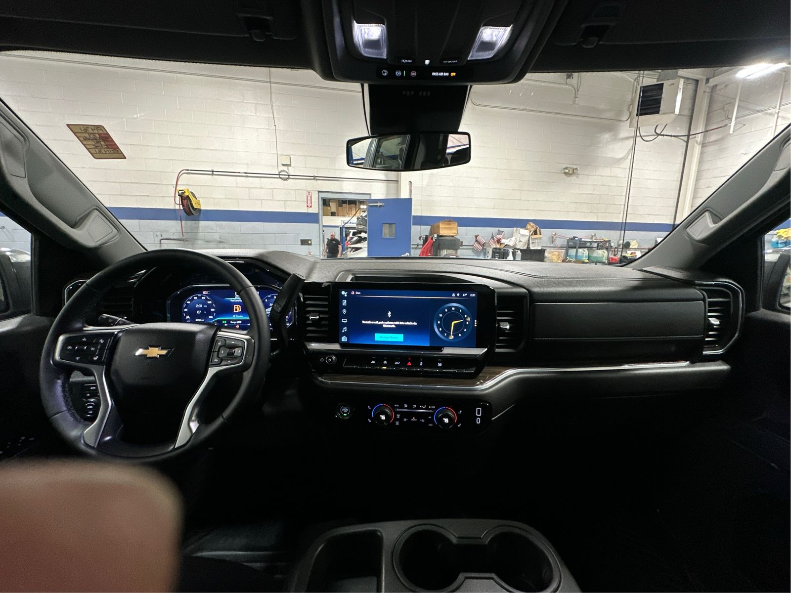 2024 Chevrolet Silverado 1500 LT - Photo 26