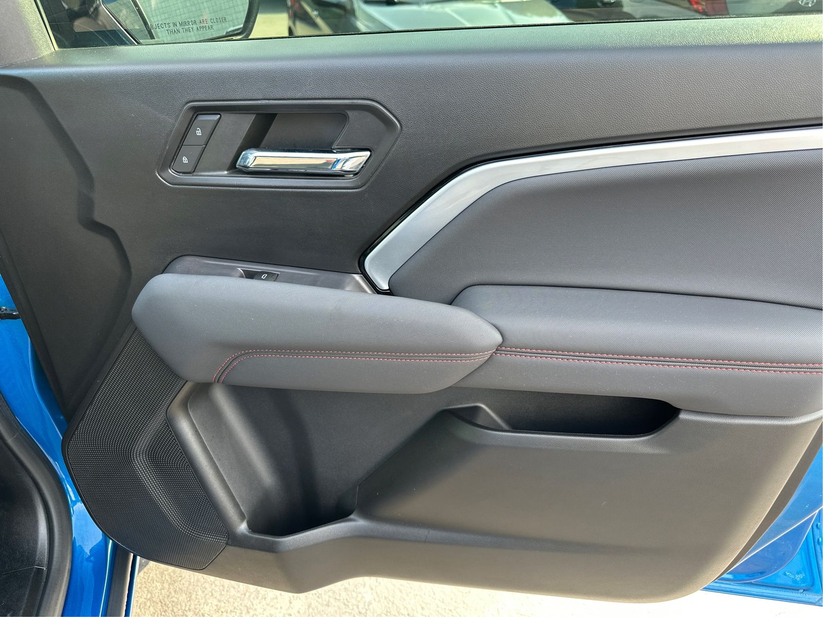 2023 Chevrolet Colorado Z71 - Photo 27