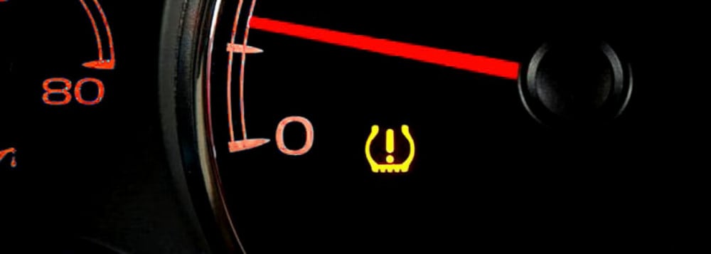 hyundai tire light on a dashboard