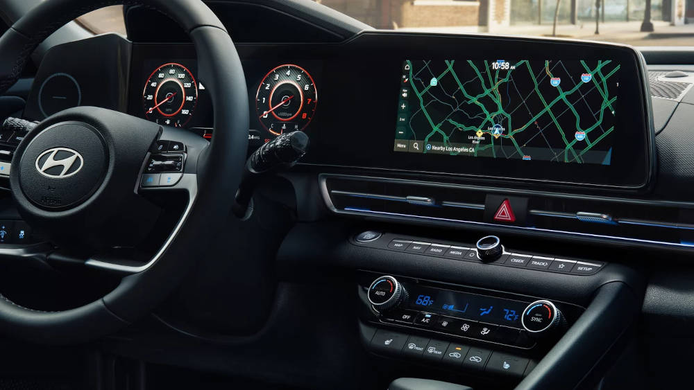 2024 Hyundai Elantra interior