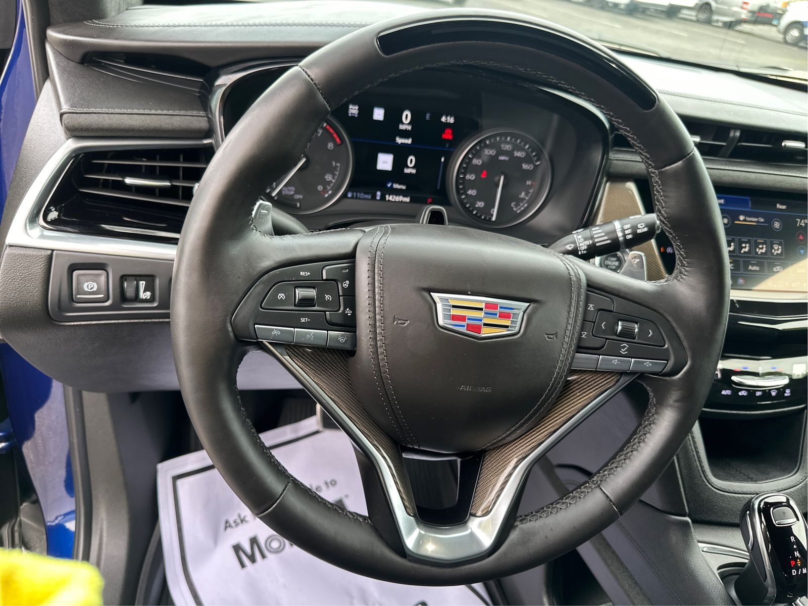 2025 Cadillac XT6 Sport - Photo 19