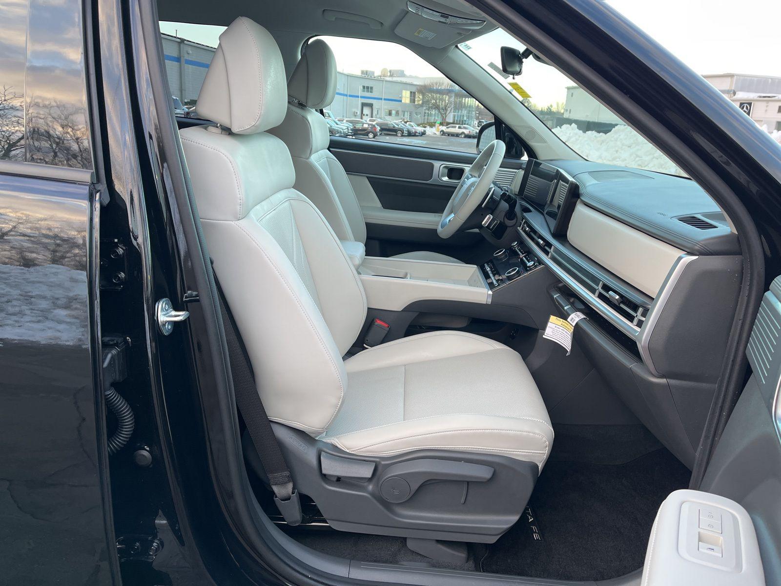 2026 Hyundai Santa Fe SEL - Photo 16