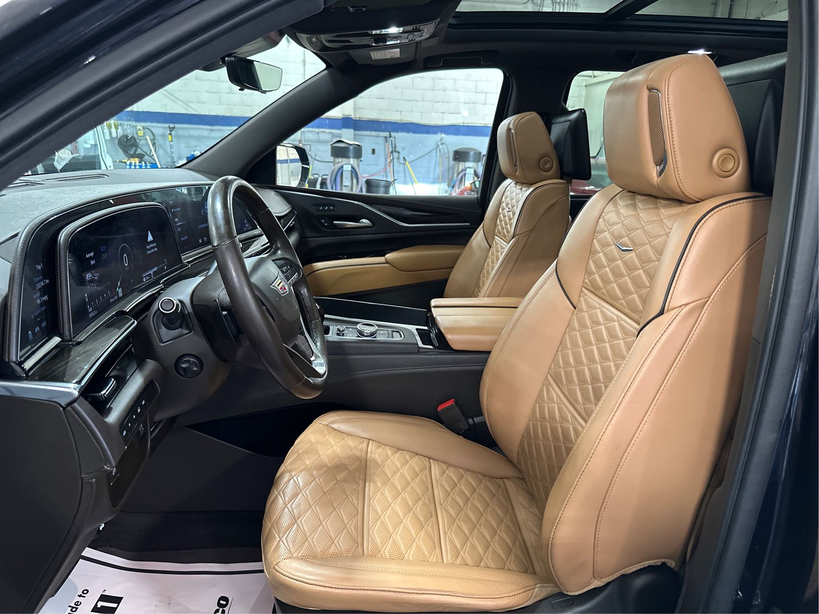 2021 Cadillac Escalade ESV Premium Luxury - Photo 9