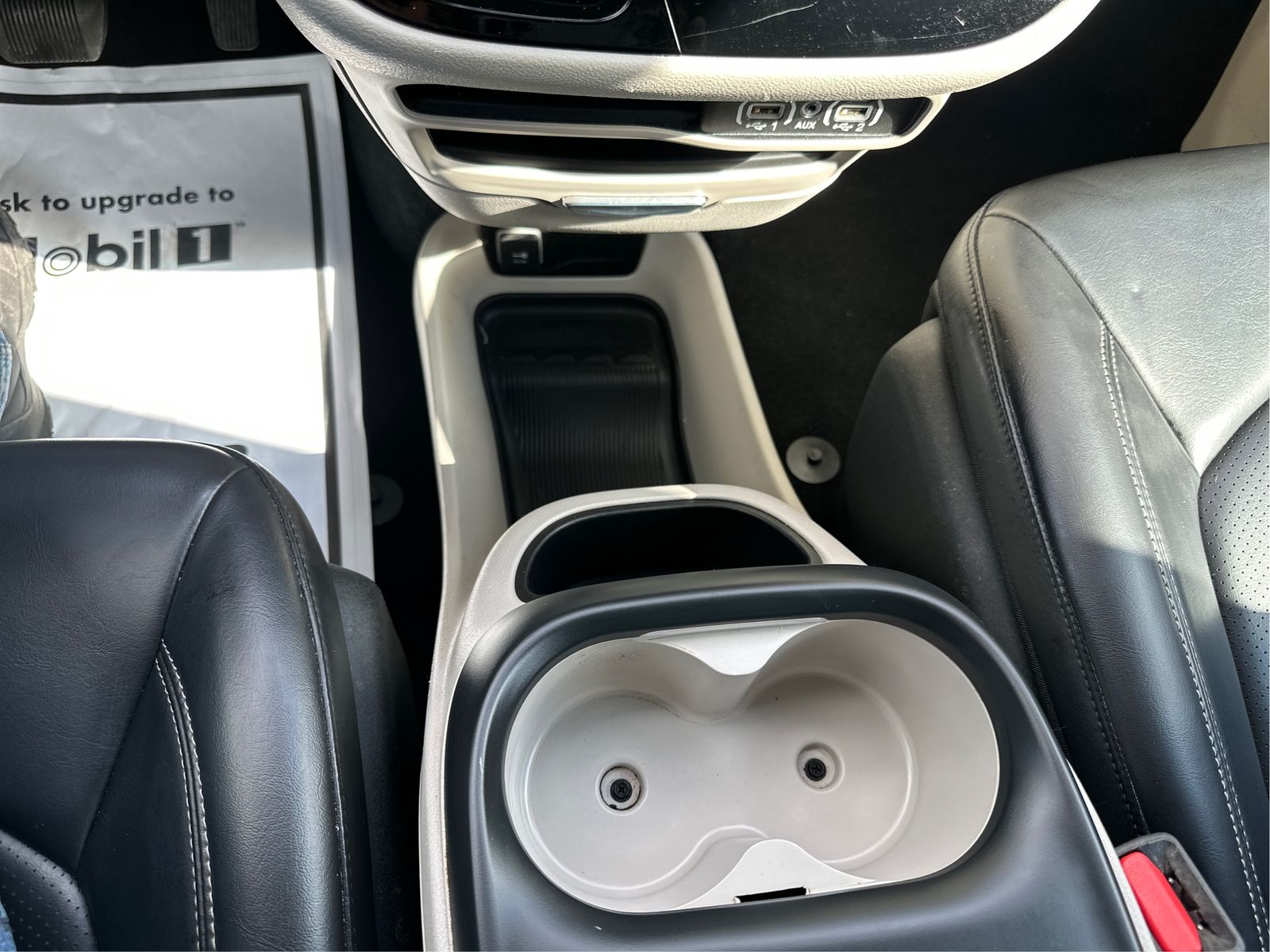 2023 Chrysler Pacifica Touring L - Photo 16