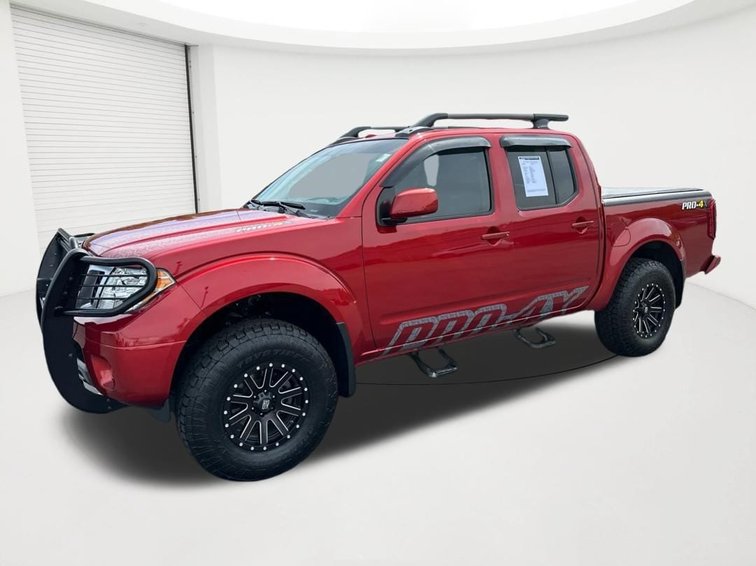 2017 Nissan Frontier 4.0 PRO-4X Crew Cab 4X4 AT's photo