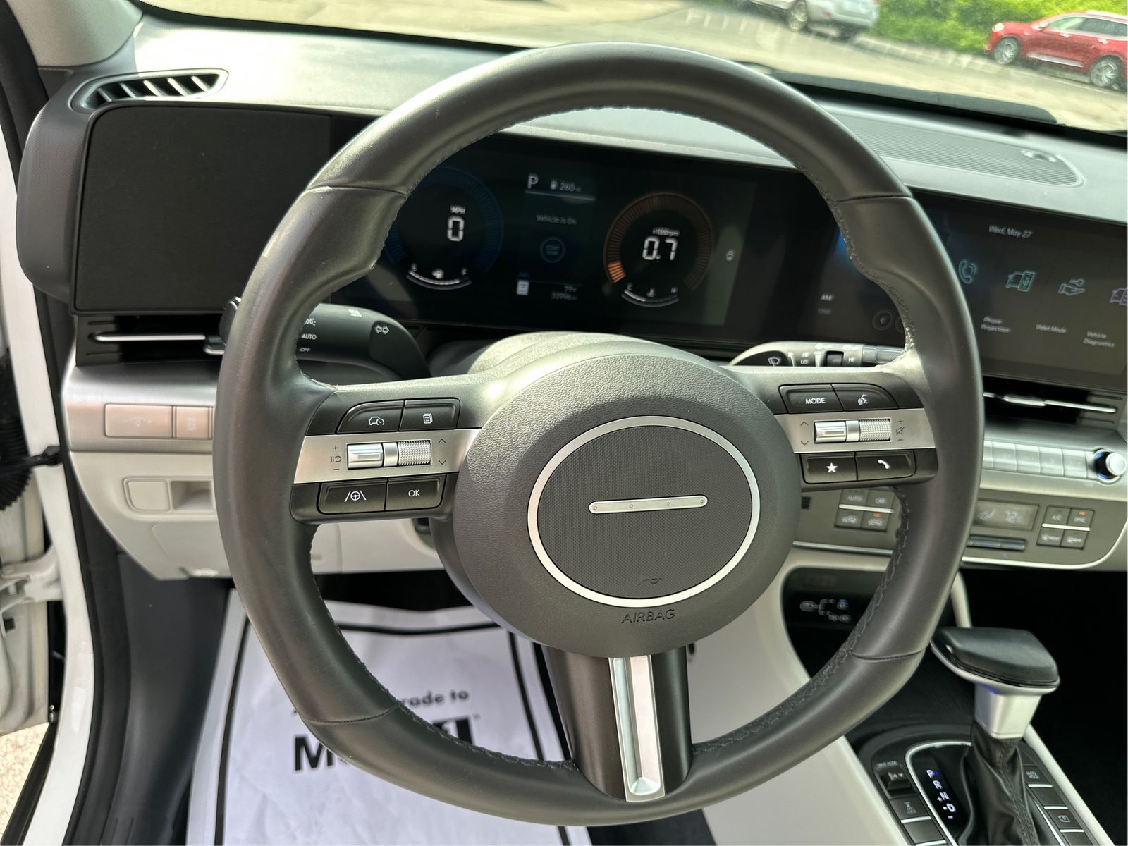 2025 Hyundai Kona SEL - Photo 18