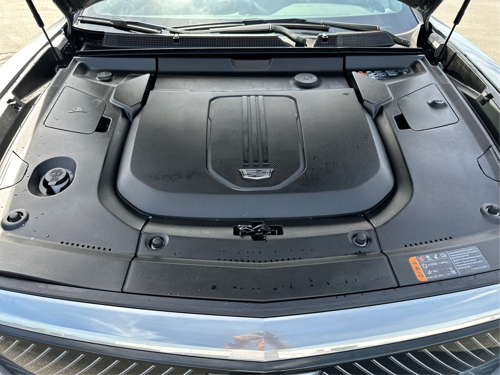 2024 Cadillac LYRIQ Luxury 1 - Photo 24