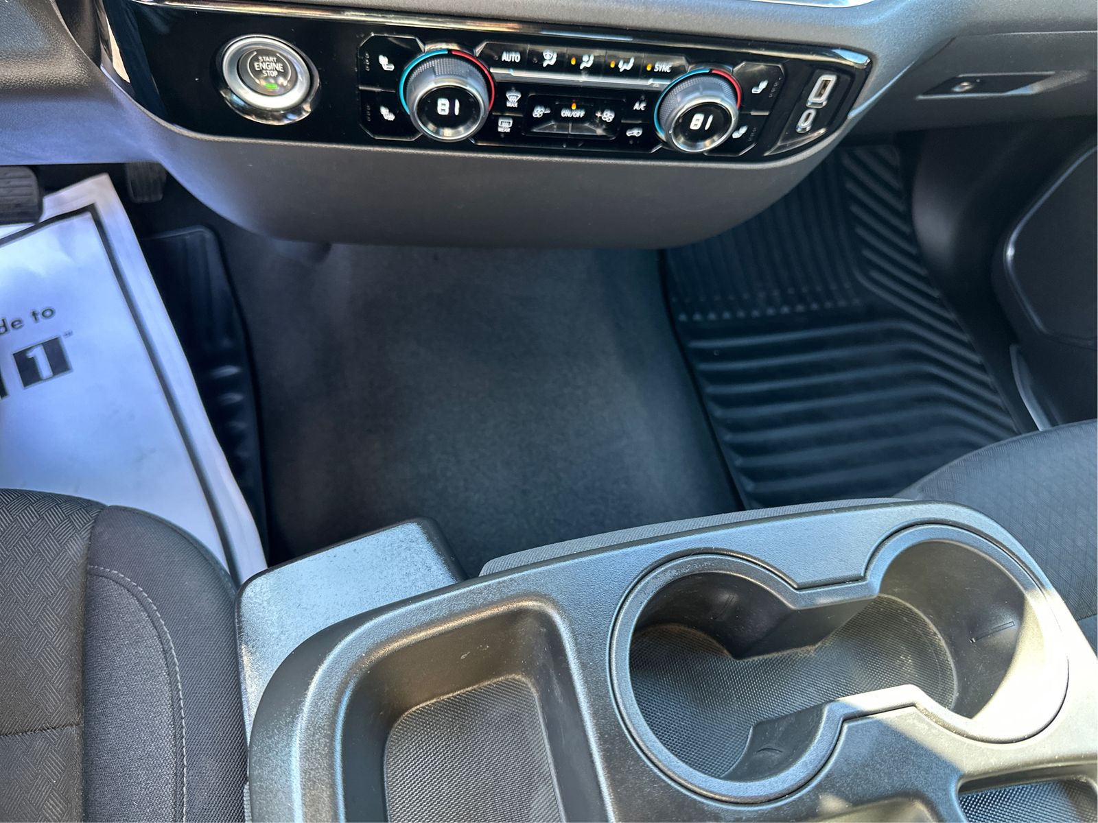 2023 Chevrolet Silverado 1500 LT - Photo 16