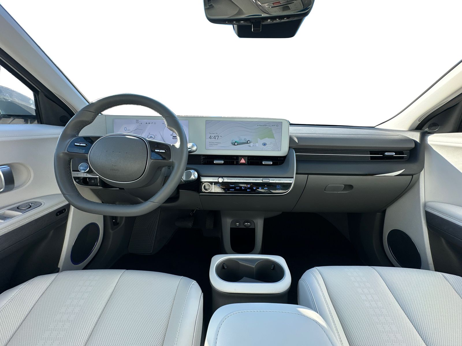 2024 Hyundai IONIQ 5 Limited - Photo 14