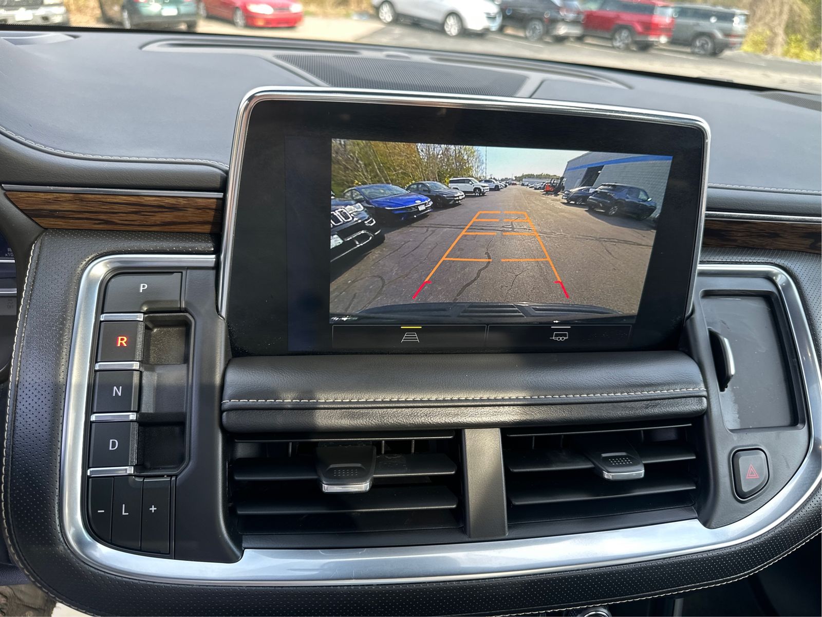 2023 Chevrolet Tahoe Premier - Photo 16