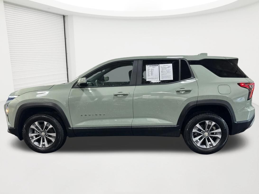 2026 Chevrolet Equinox LT - Photo 8