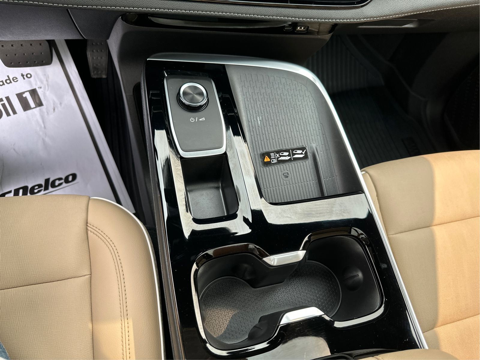 2025 Buick Enclave Preferred - Photo 17