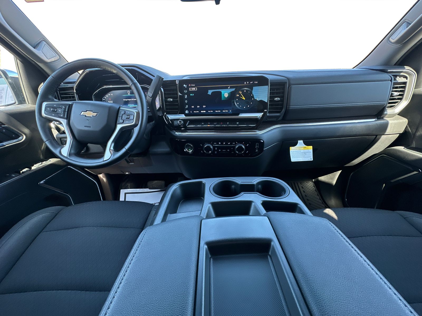 2023 Chevrolet Silverado 1500 LT - Photo 12