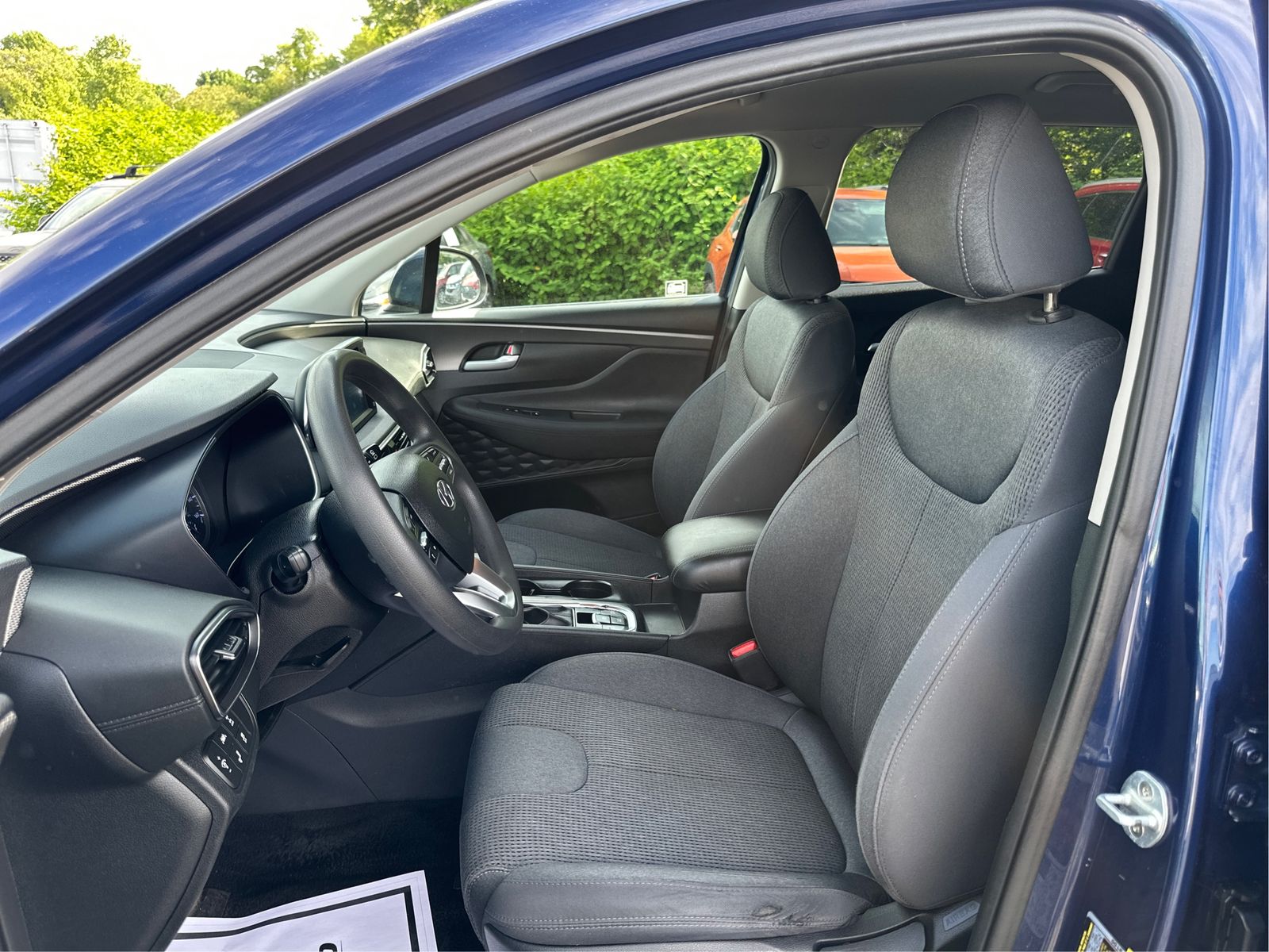 2019 Hyundai Santa Fe SE - Photo 9
