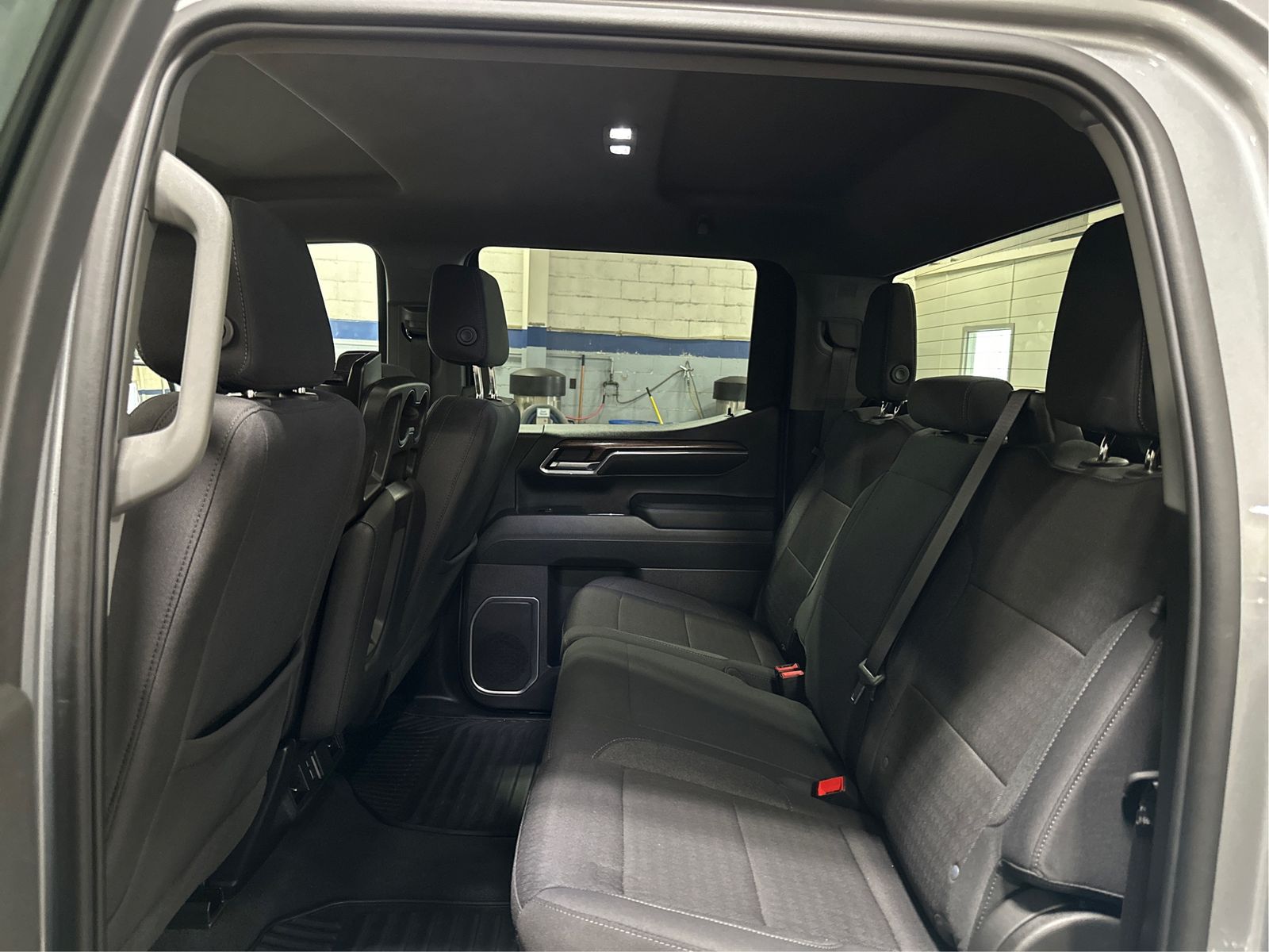 2024 Chevrolet Silverado 1500 LT - Photo 10