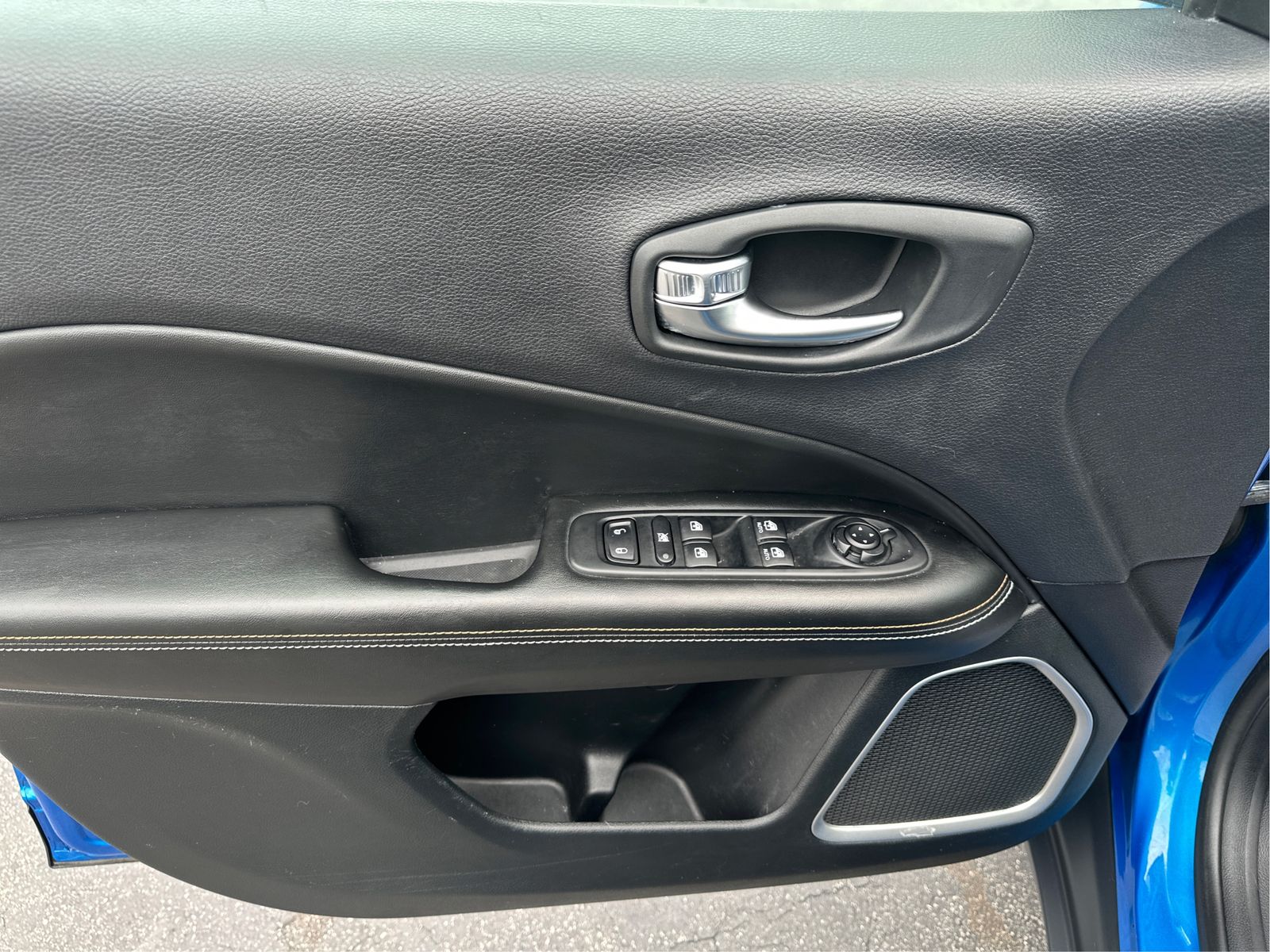 2018 Jeep Compass Latitude - Photo 19