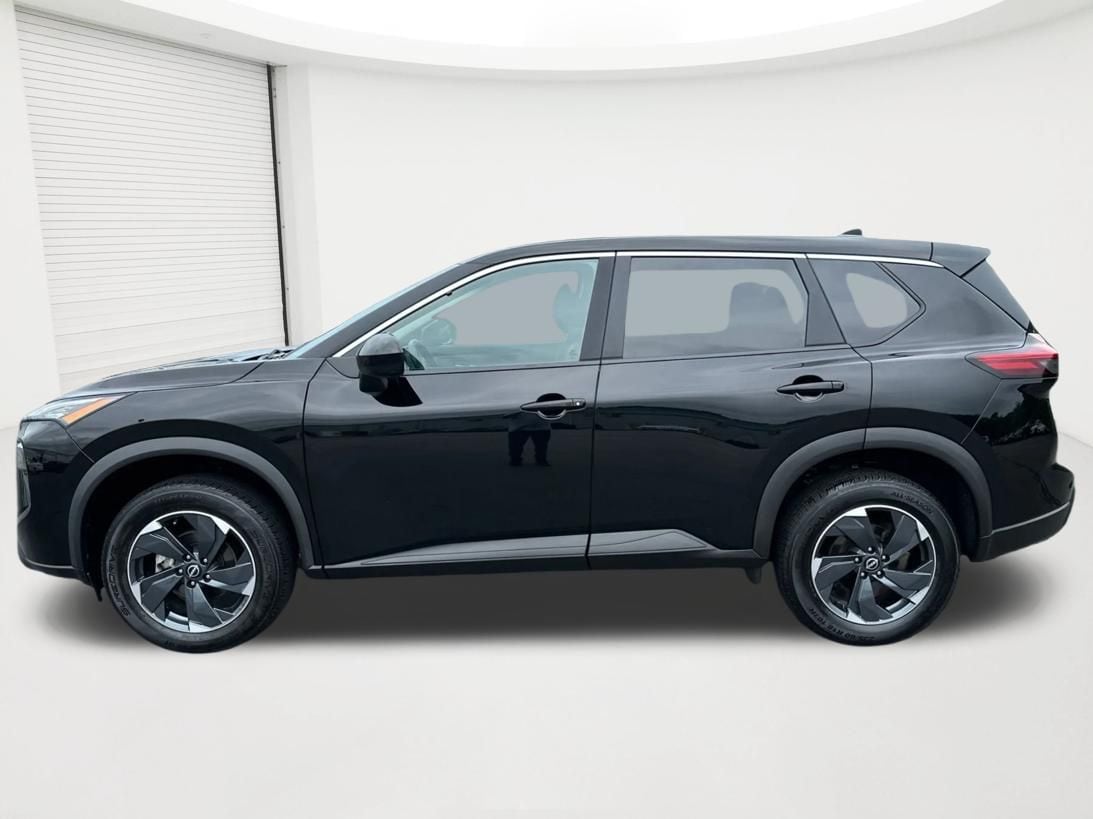 2024 Nissan Rogue SV - Photo 8