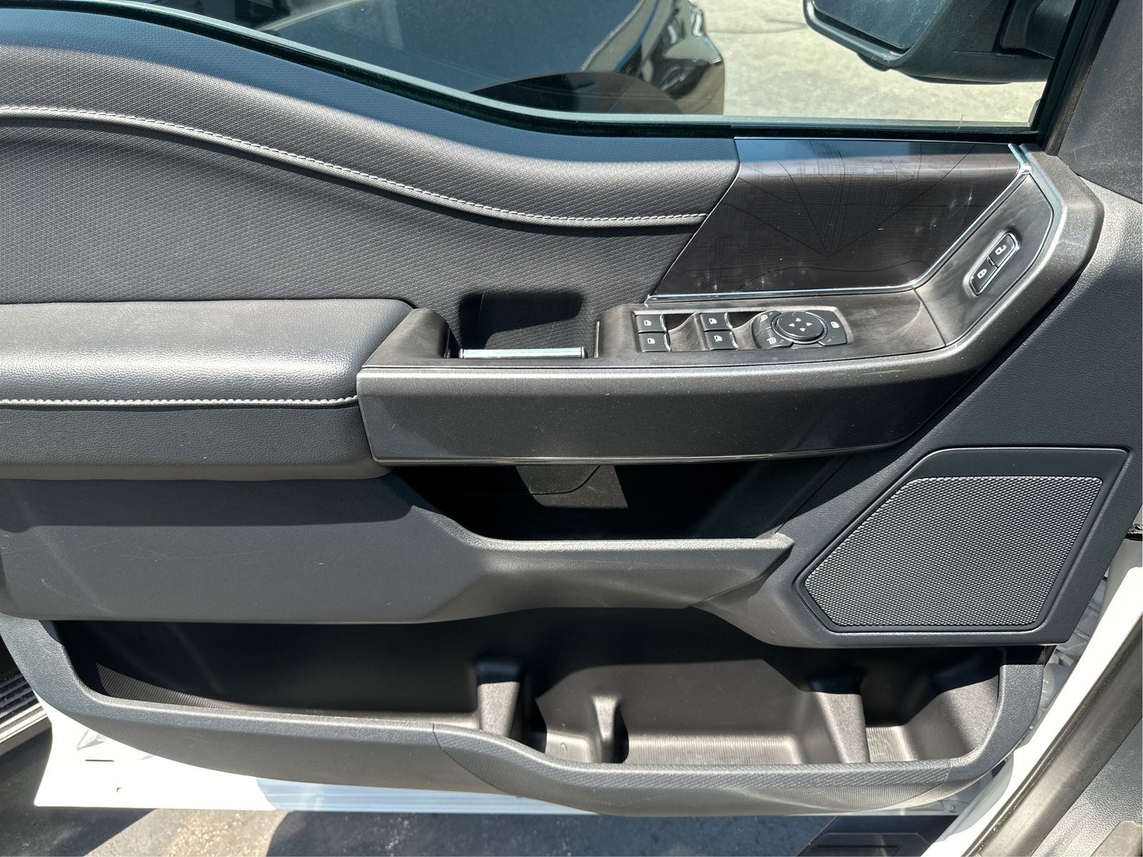 2023 Ford F-150 XLT - Photo 20