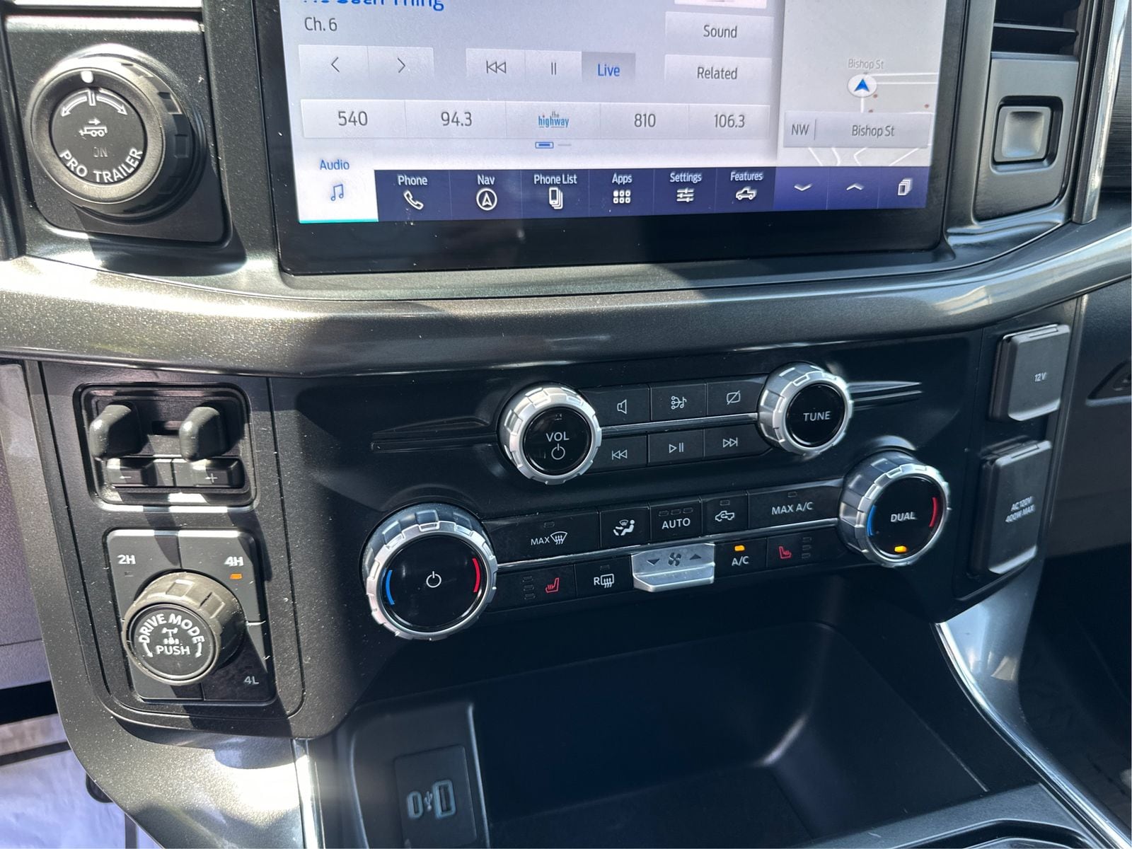 2023 Ford F-150 XLT - Photo 27