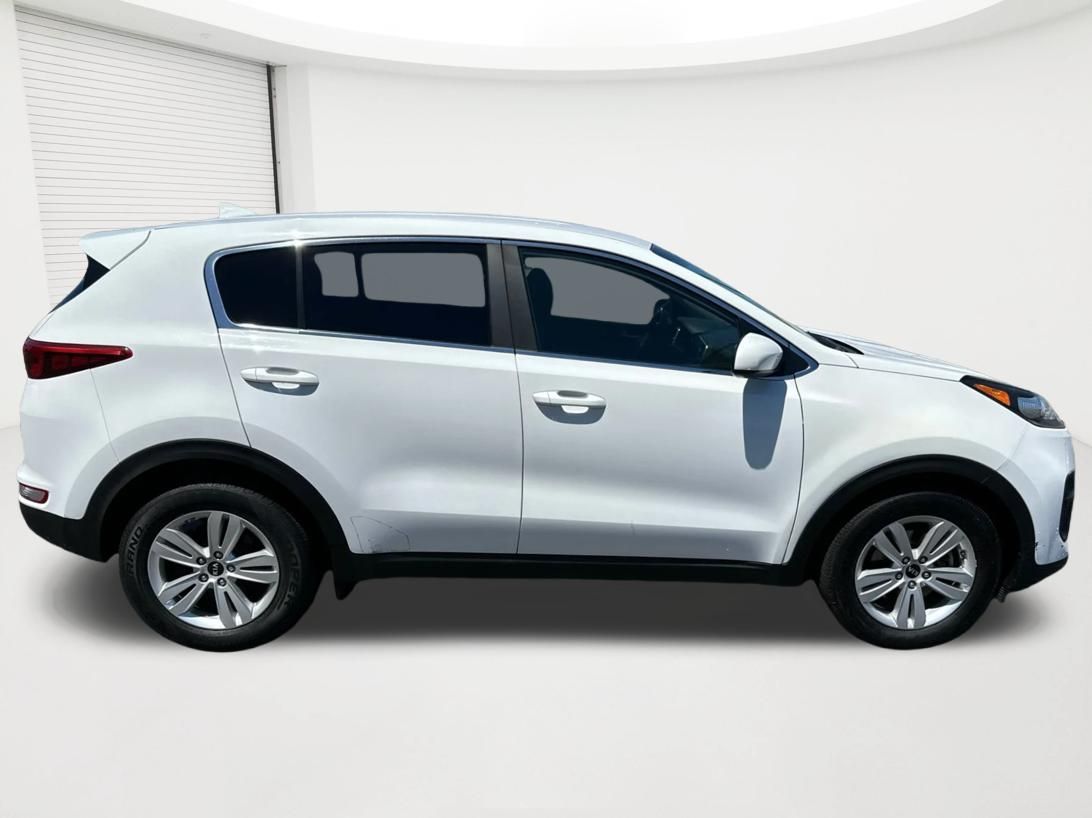 2018 Kia Sportage LX - Photo 4