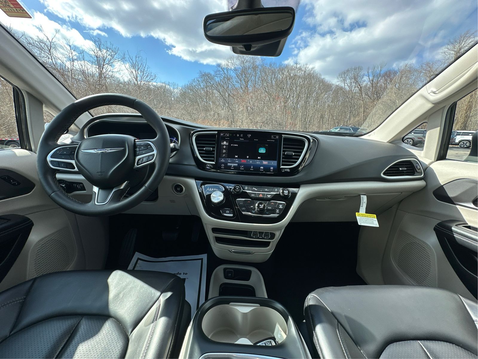 2023 Chrysler Pacifica Touring L - Photo 26