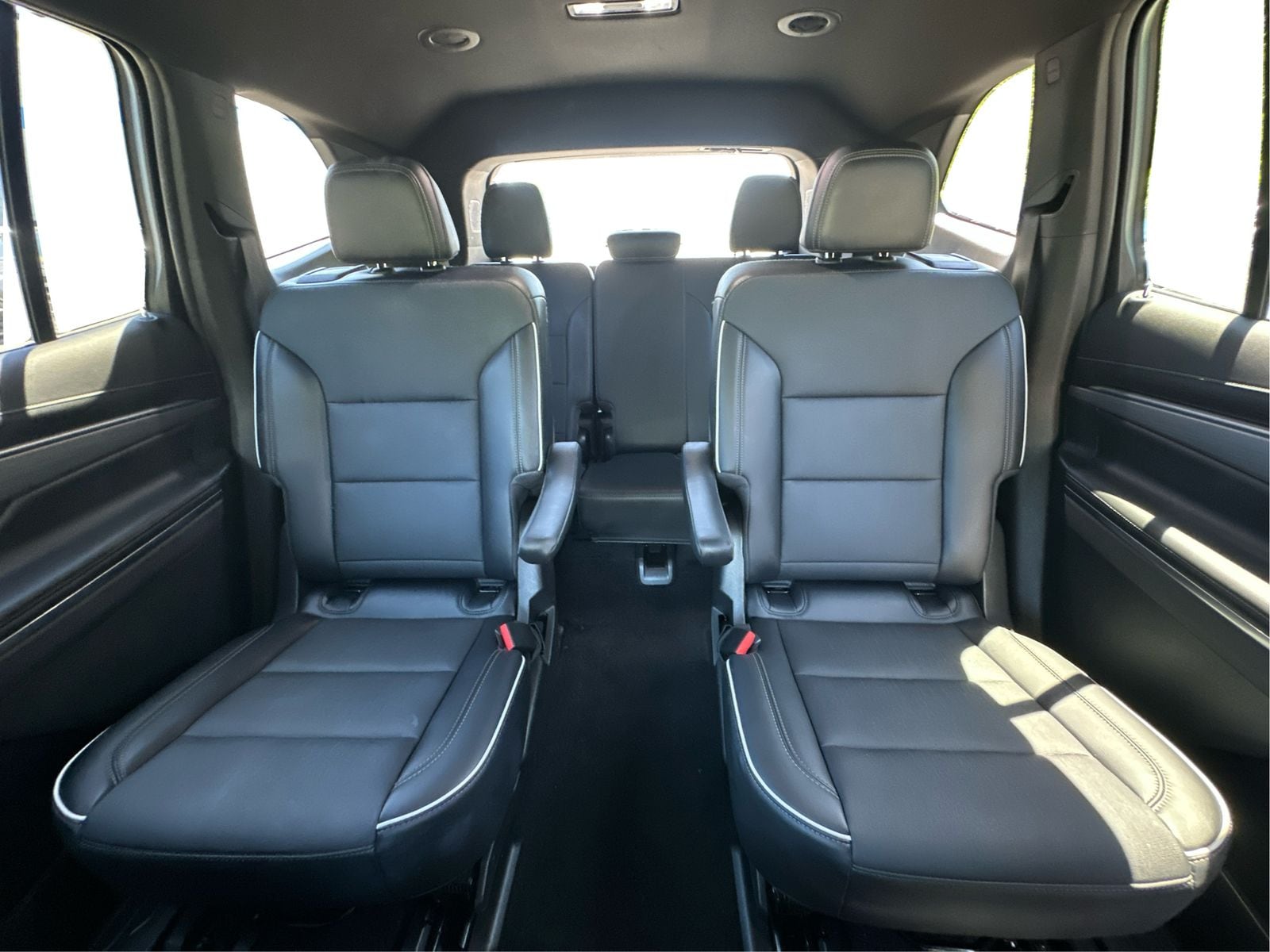 2025 Buick Enclave Preferred - Photo 14
