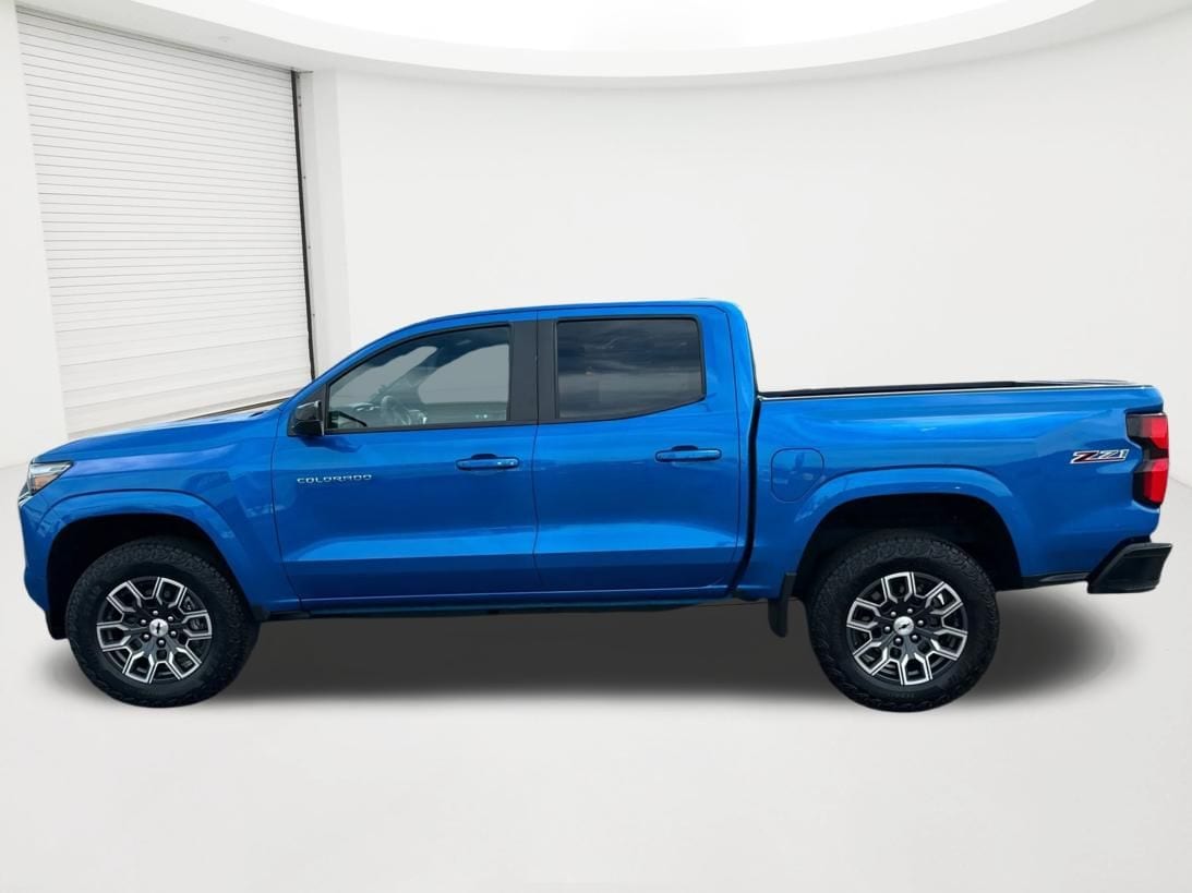2023 Chevrolet Colorado Z71 - Photo 8