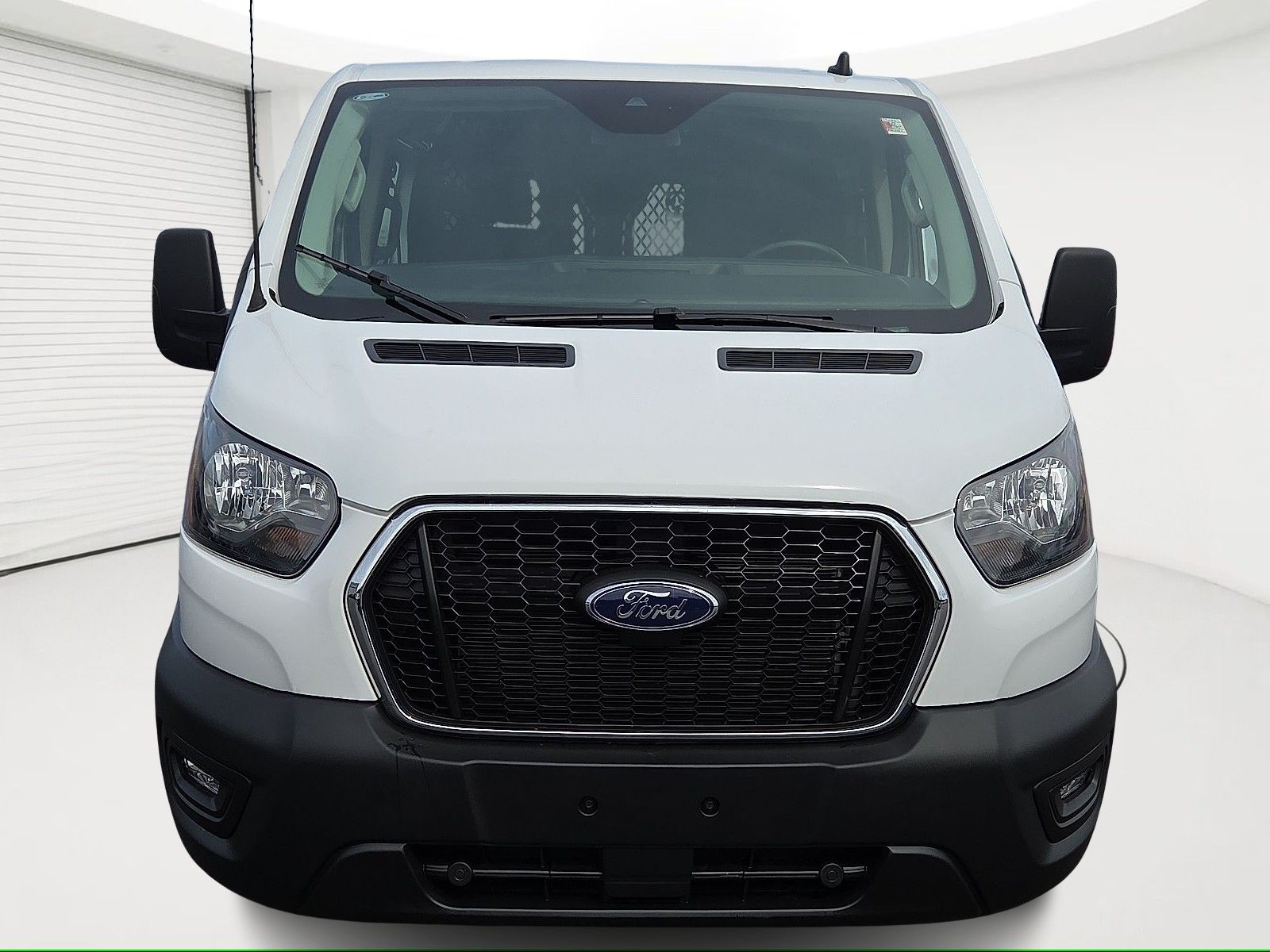 2024 Ford Transit photo 2