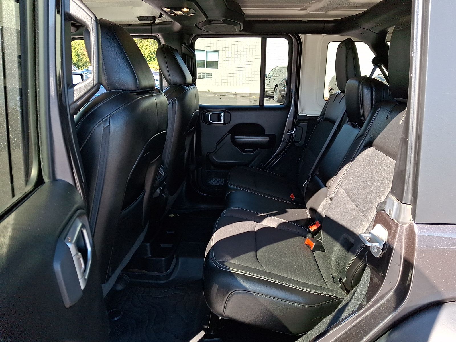 2020 Jeep Wrangler Unlimited Freedom - Photo 11