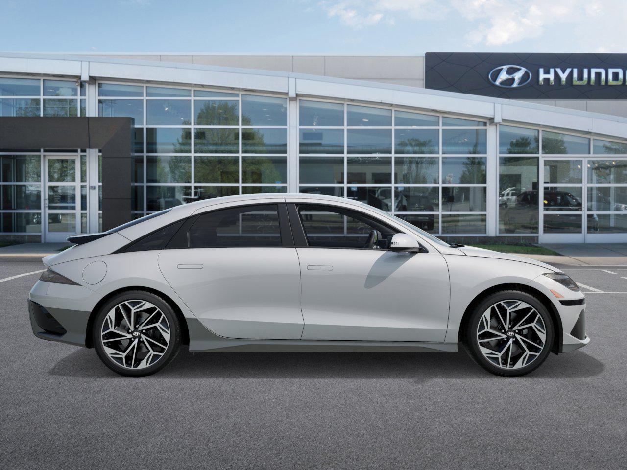 2025 Hyundai IONIQ 6 SEL - Photo 7