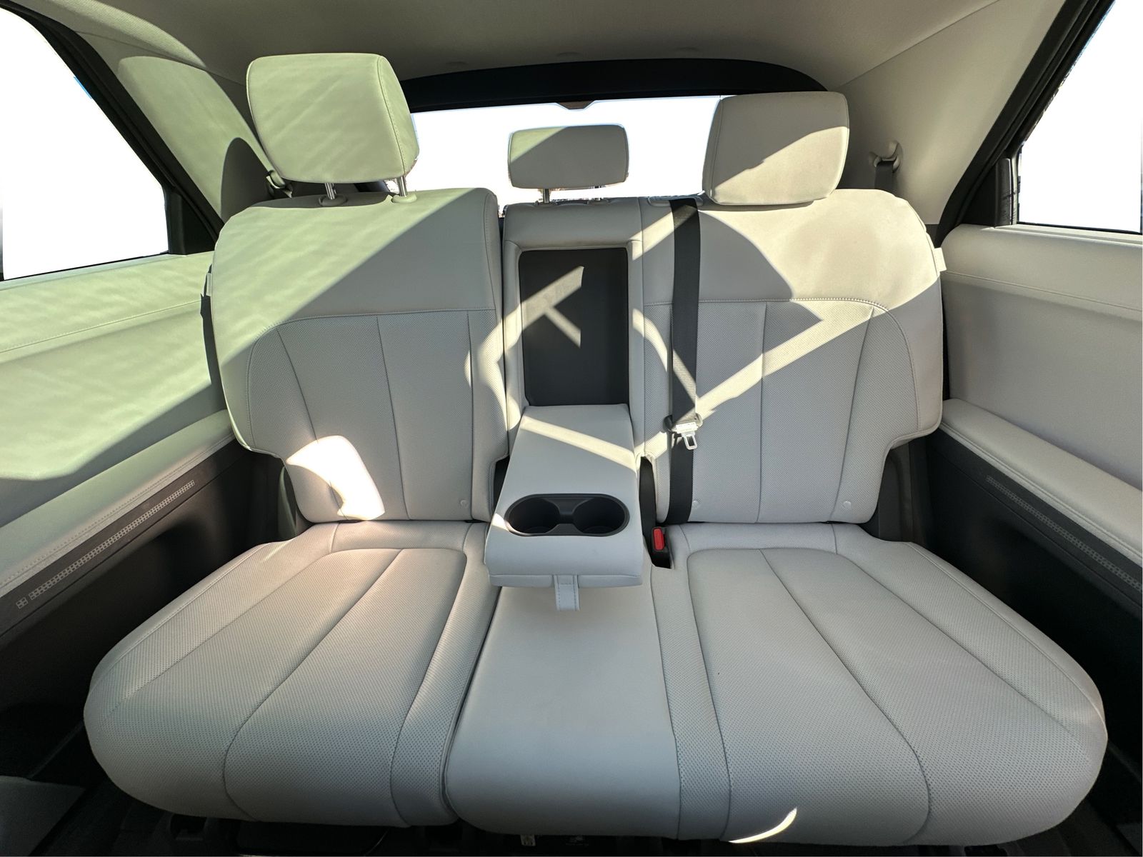 2024 Hyundai IONIQ 5 Limited - Photo 15