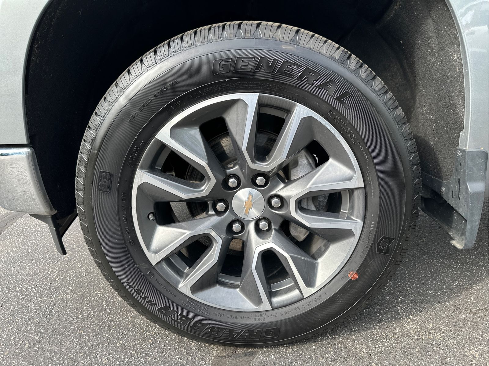 2024 Chevrolet Silverado 1500 LT - Photo 23