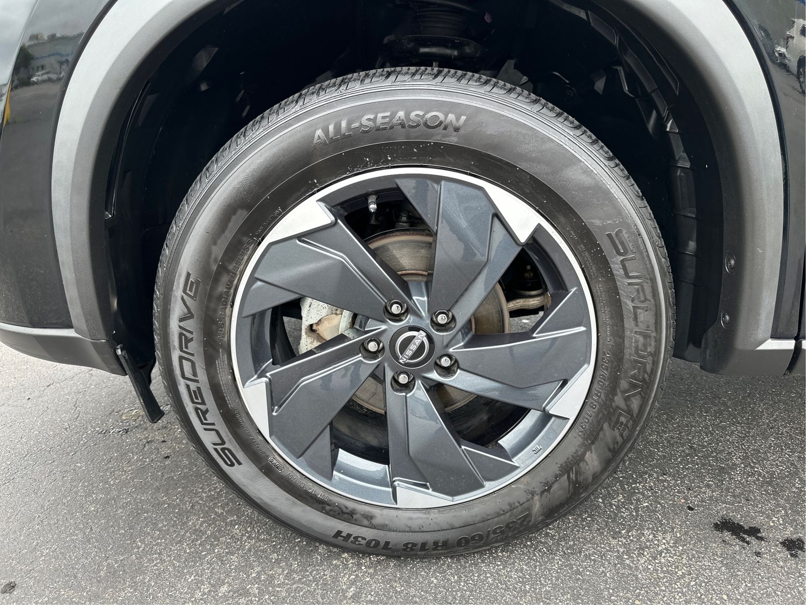 2024 Nissan Rogue SV - Photo 24