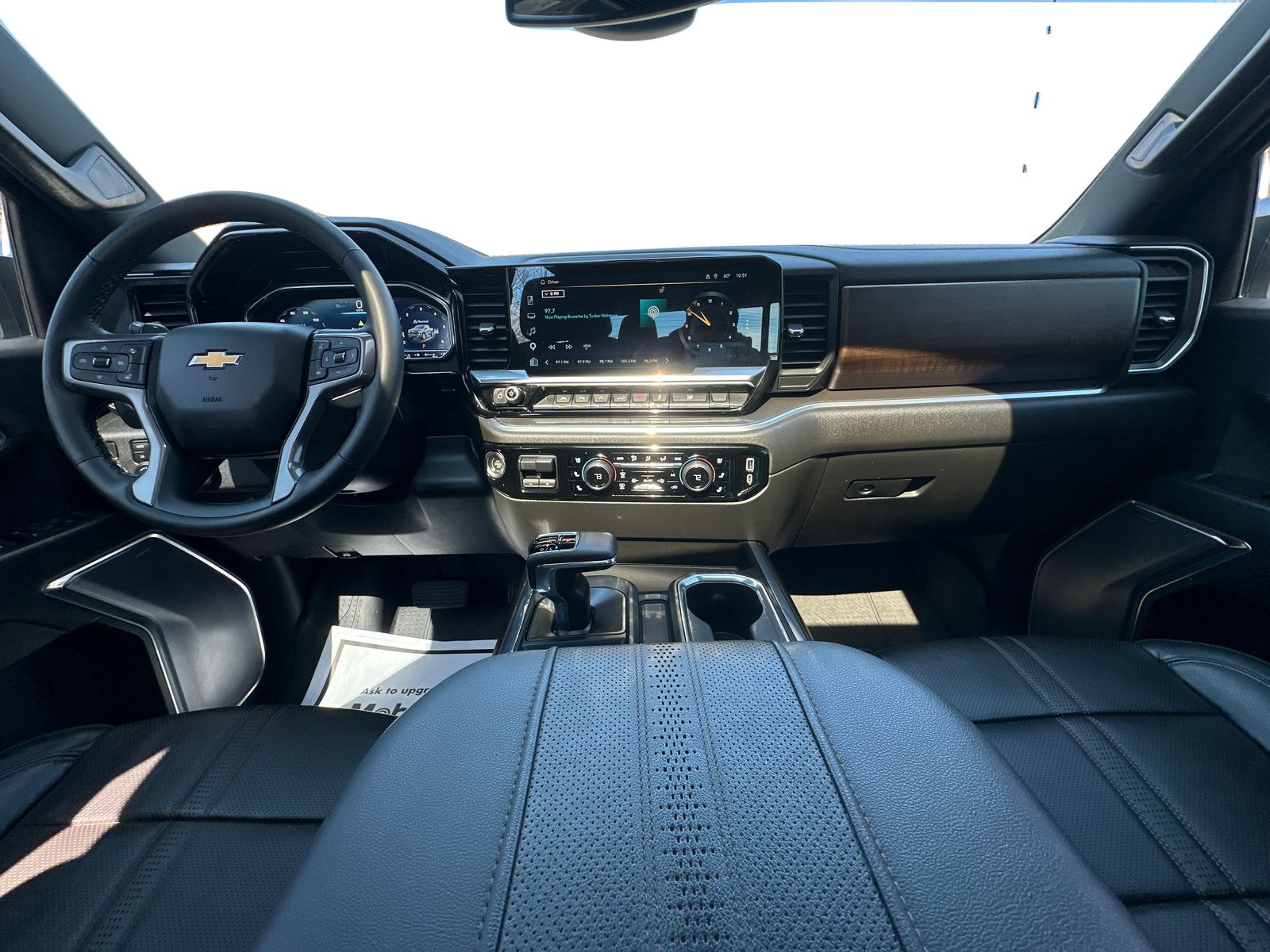 2023 Chevrolet Silverado 1500 High Country - Photo 14