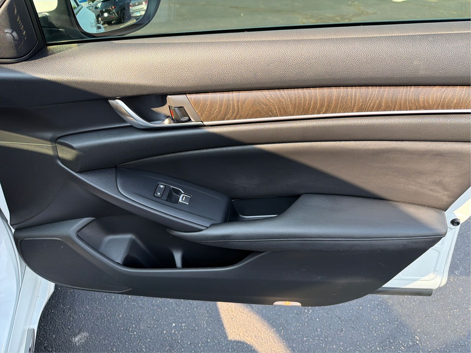 2019 Honda Accord EX-L - Photo 22