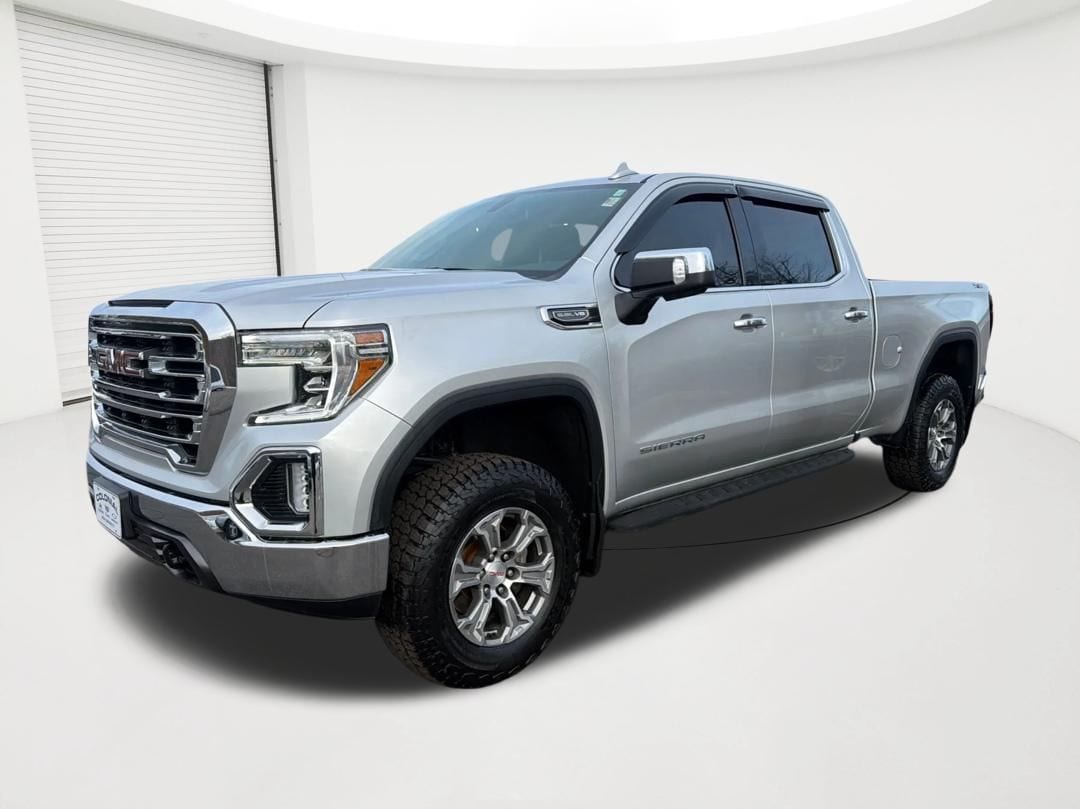 2021 GMC Sierra 4WD Crew Cab Short Box SLT's photo