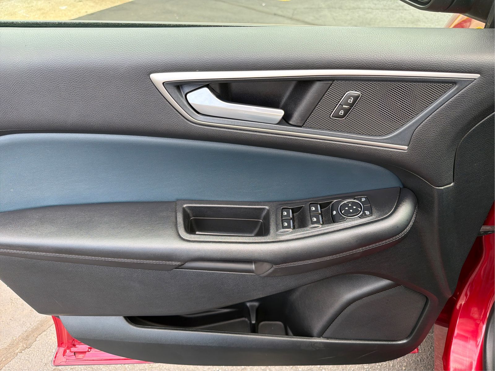 2023 Ford Edge SEL - Photo 20