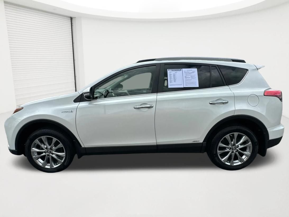 2018 Toyota RAV4 Limited - Photo 8