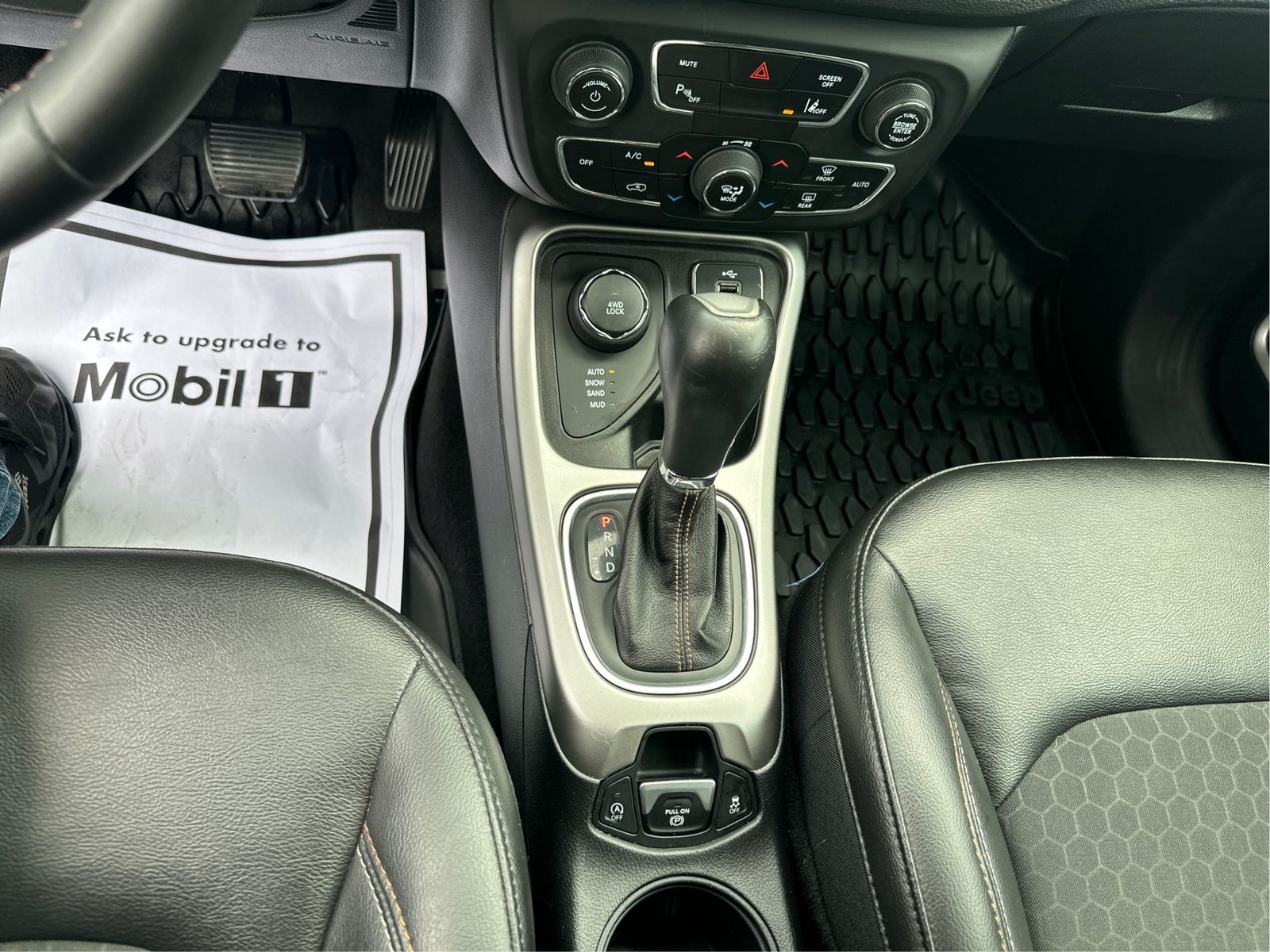 2018 Jeep Compass Latitude - Photo 15