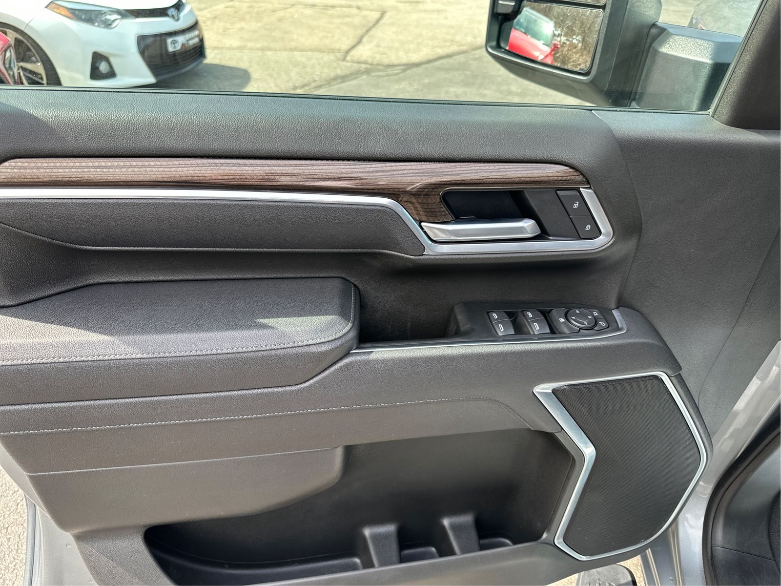 2025 Chevrolet Silverado 2500HD LT - Photo 20