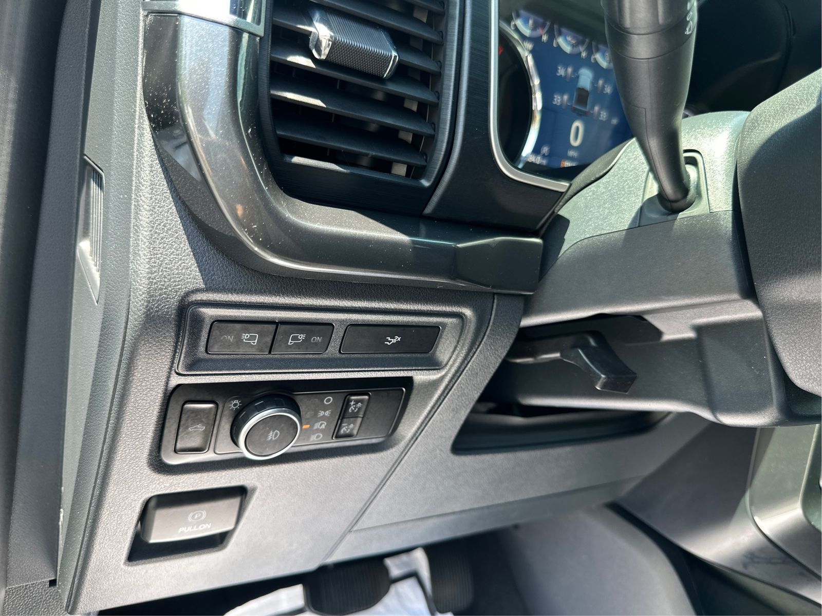 2023 Ford F-150 XLT - Photo 19