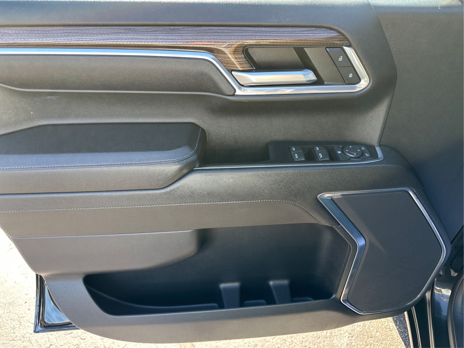 2023 Chevrolet Silverado 1500 LT - Photo 20