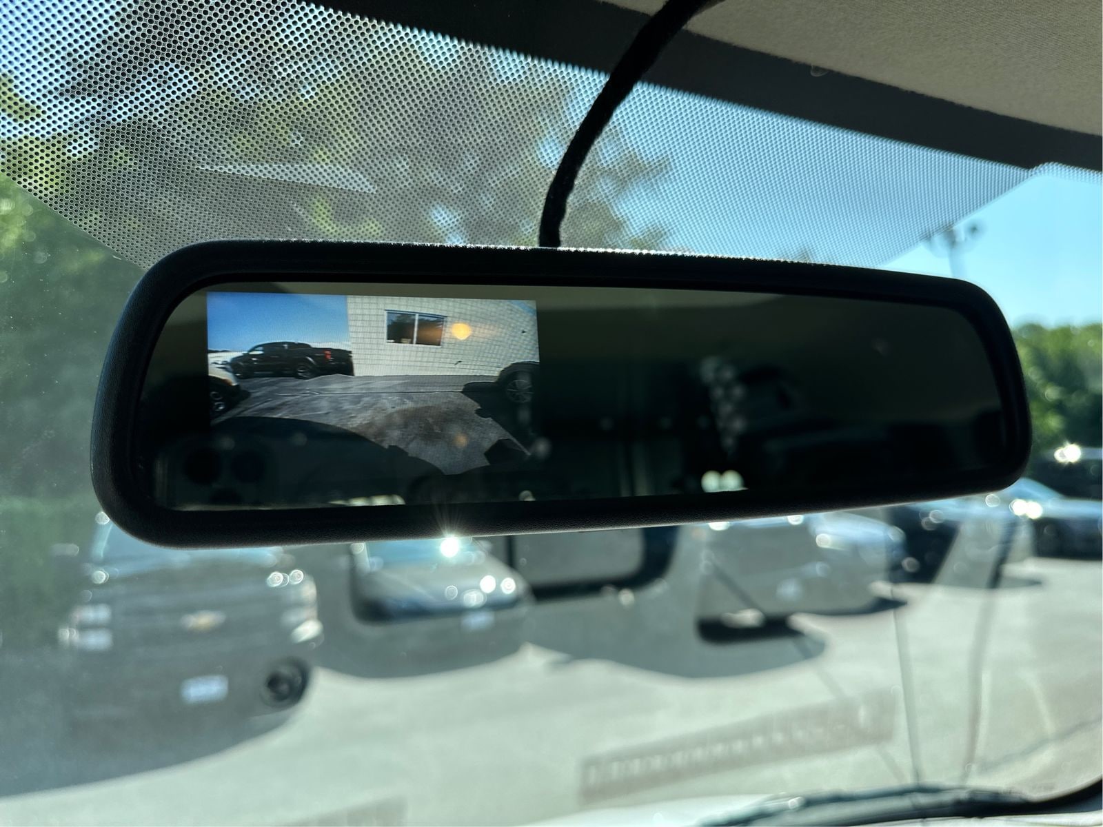 2025 GMC Savana Cargo Work Van - Photo 24