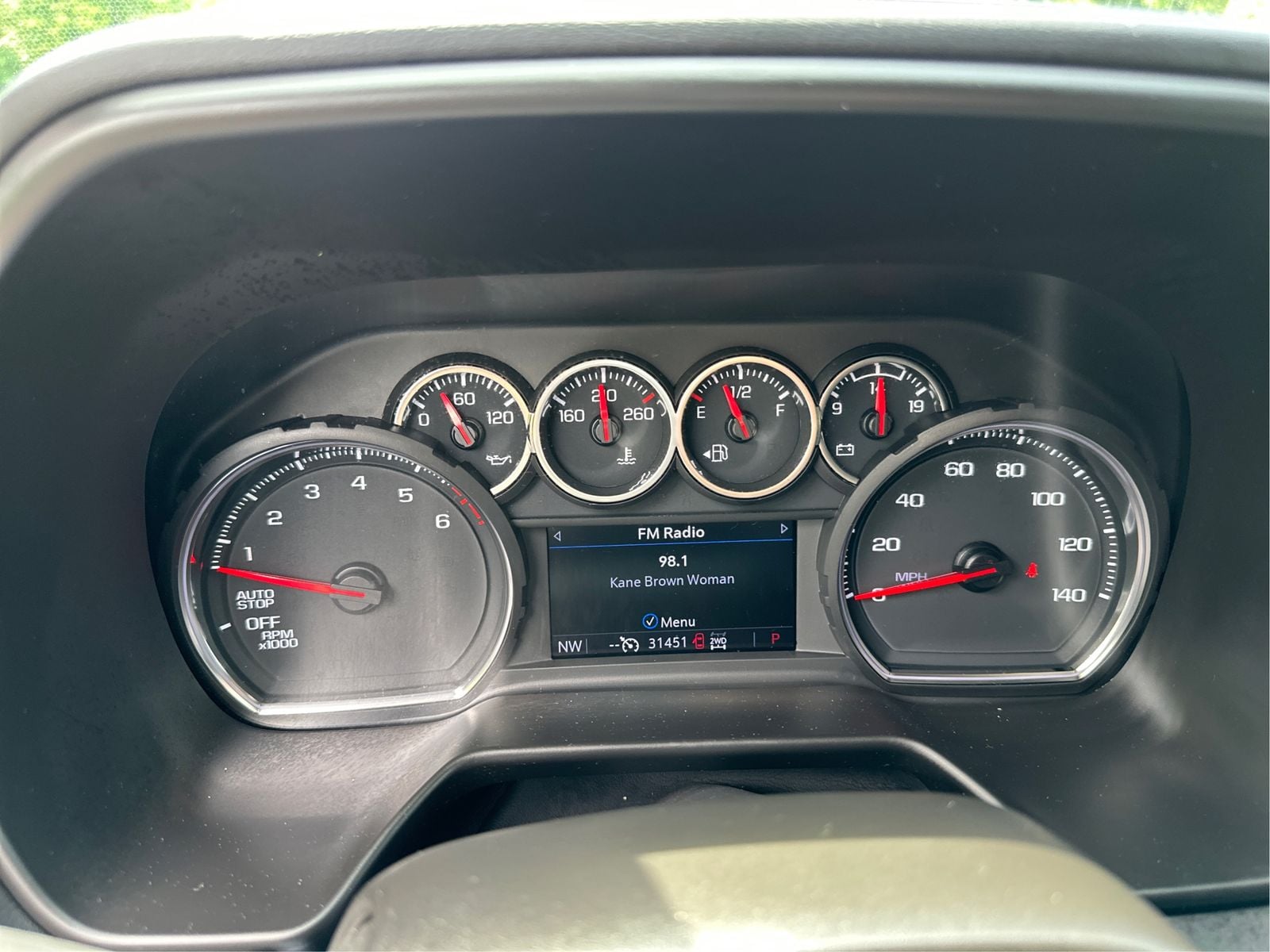 2024 Chevrolet Suburban LS - Photo 17