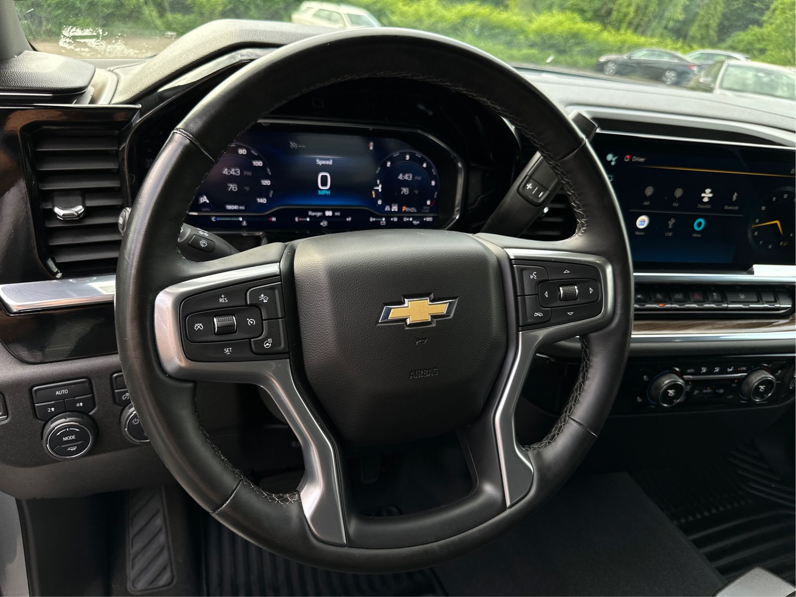 2024 Chevrolet Silverado 1500 LT - Photo 17