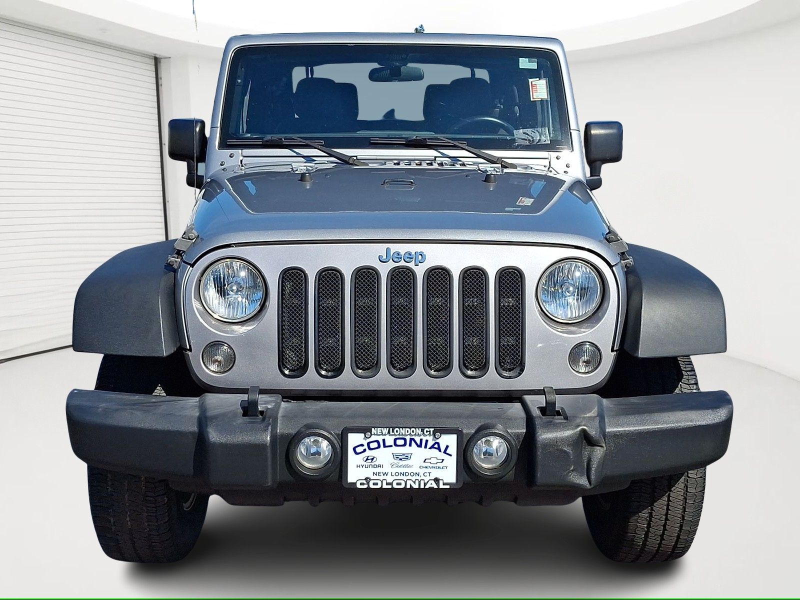 2016 Jeep Wrangler Sport photo 2