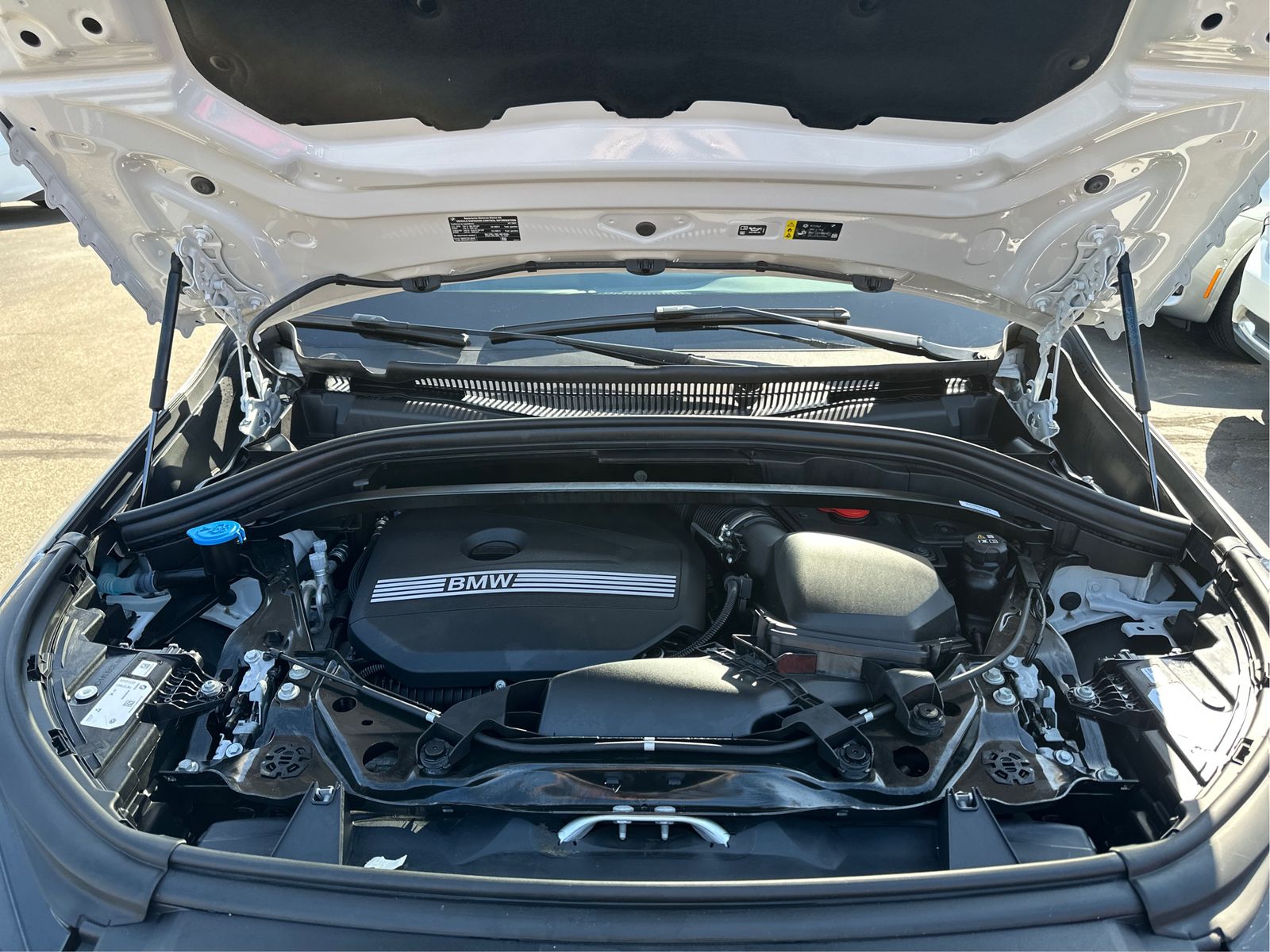 2025 BMW X1 28i - Photo 11
