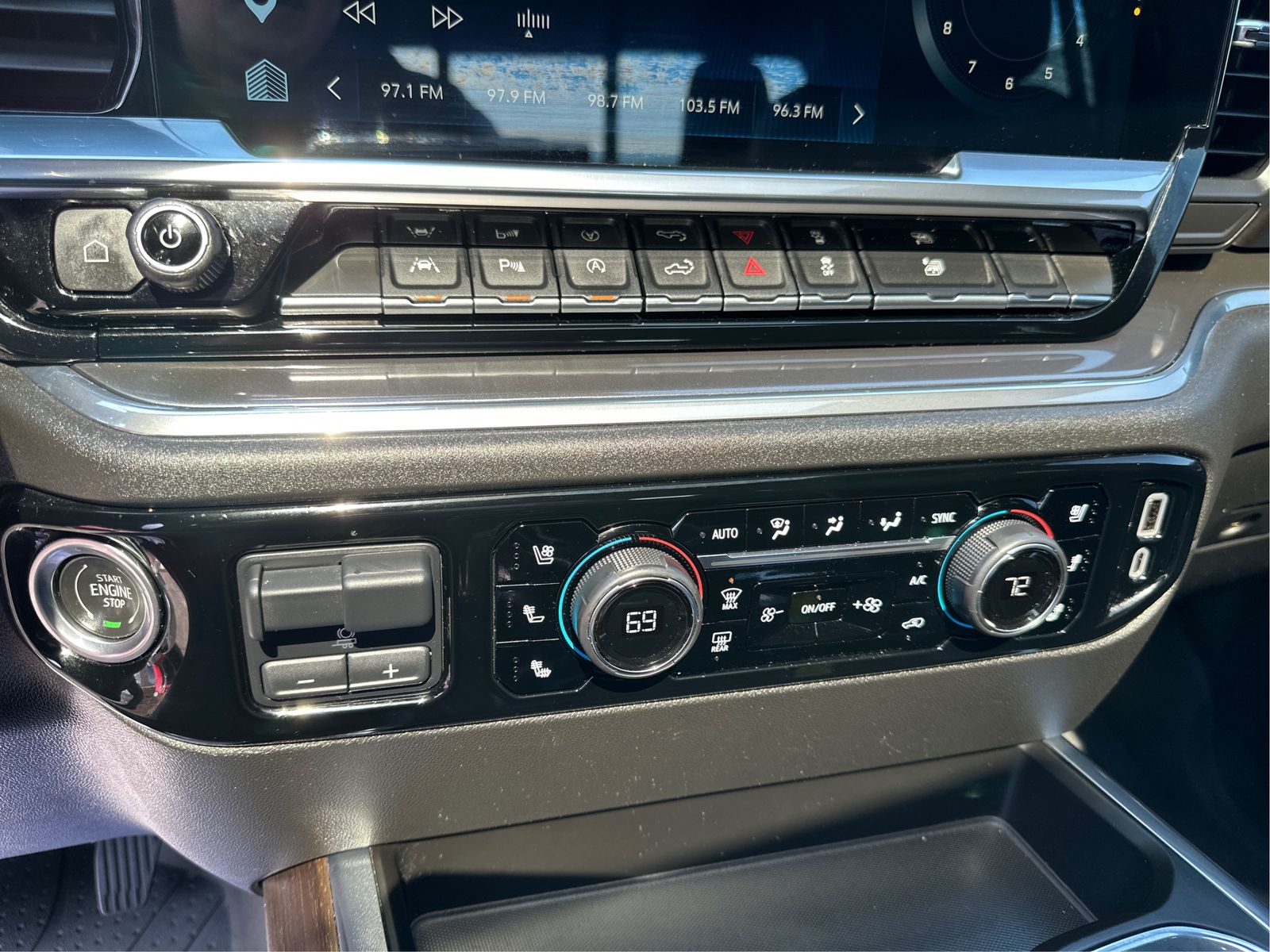 2023 Chevrolet Silverado 1500 High Country - Photo 28